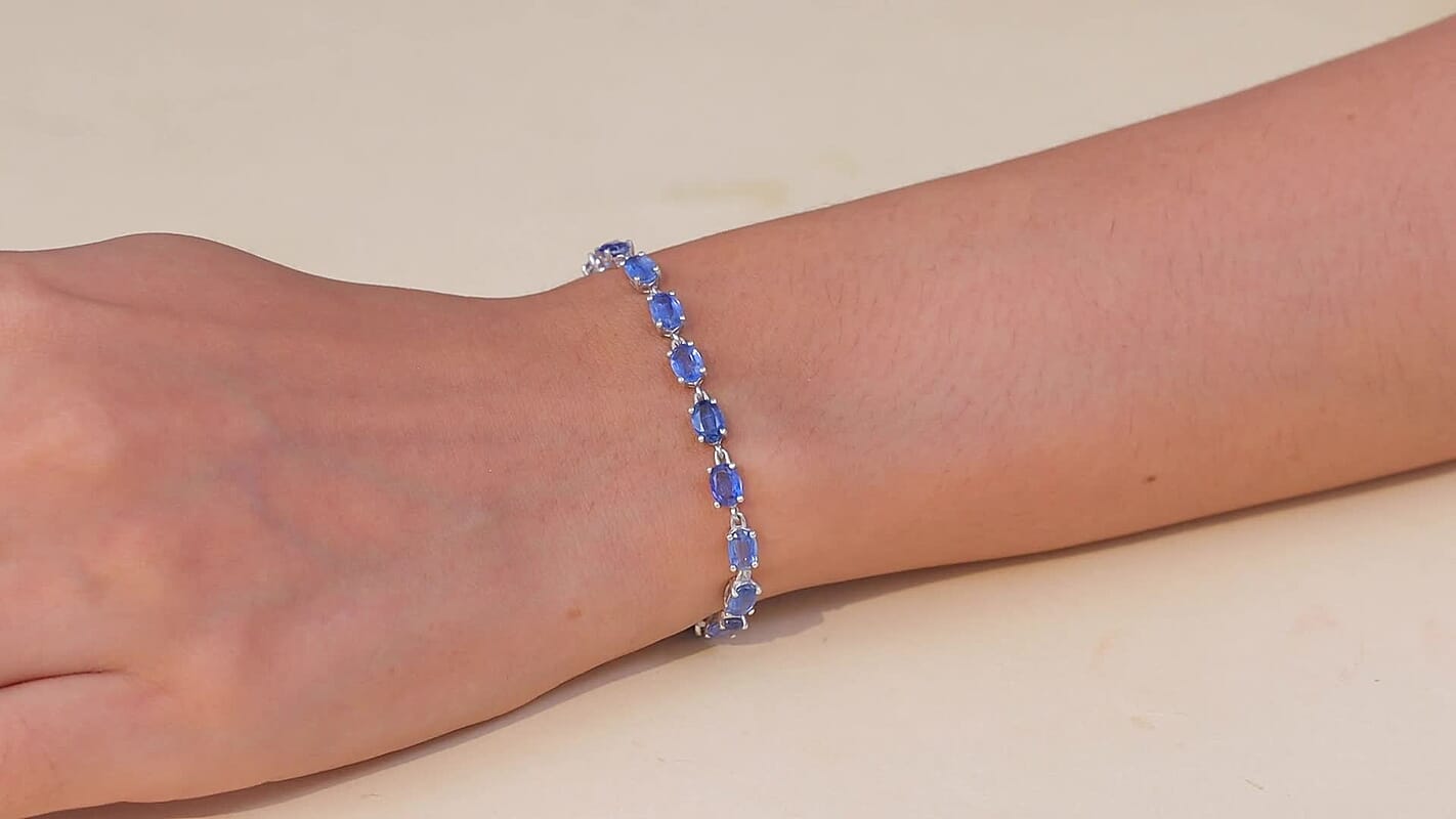 D'Joy Premium Kashmir Kyanite 13.80 ctw Bracelet in Rhodium Over Sterling Silve (7.25 In)