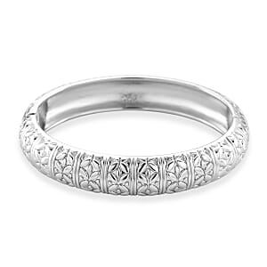 Diamond-cut Bangle Bracelet in Silvertone (6.75 In)
