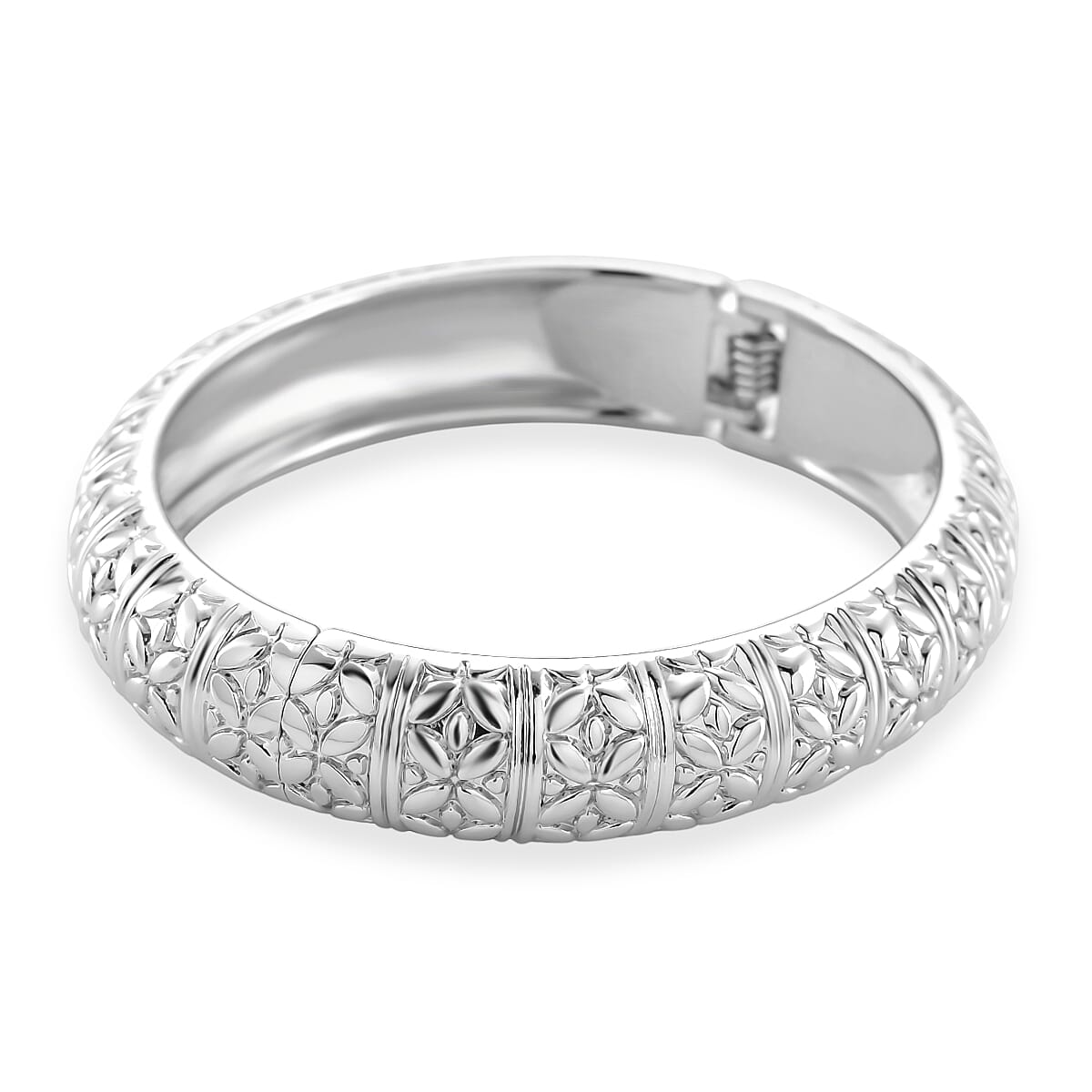 Diamond-cut Bangle Bracelet in Silvertone (6.75 In) image number 4