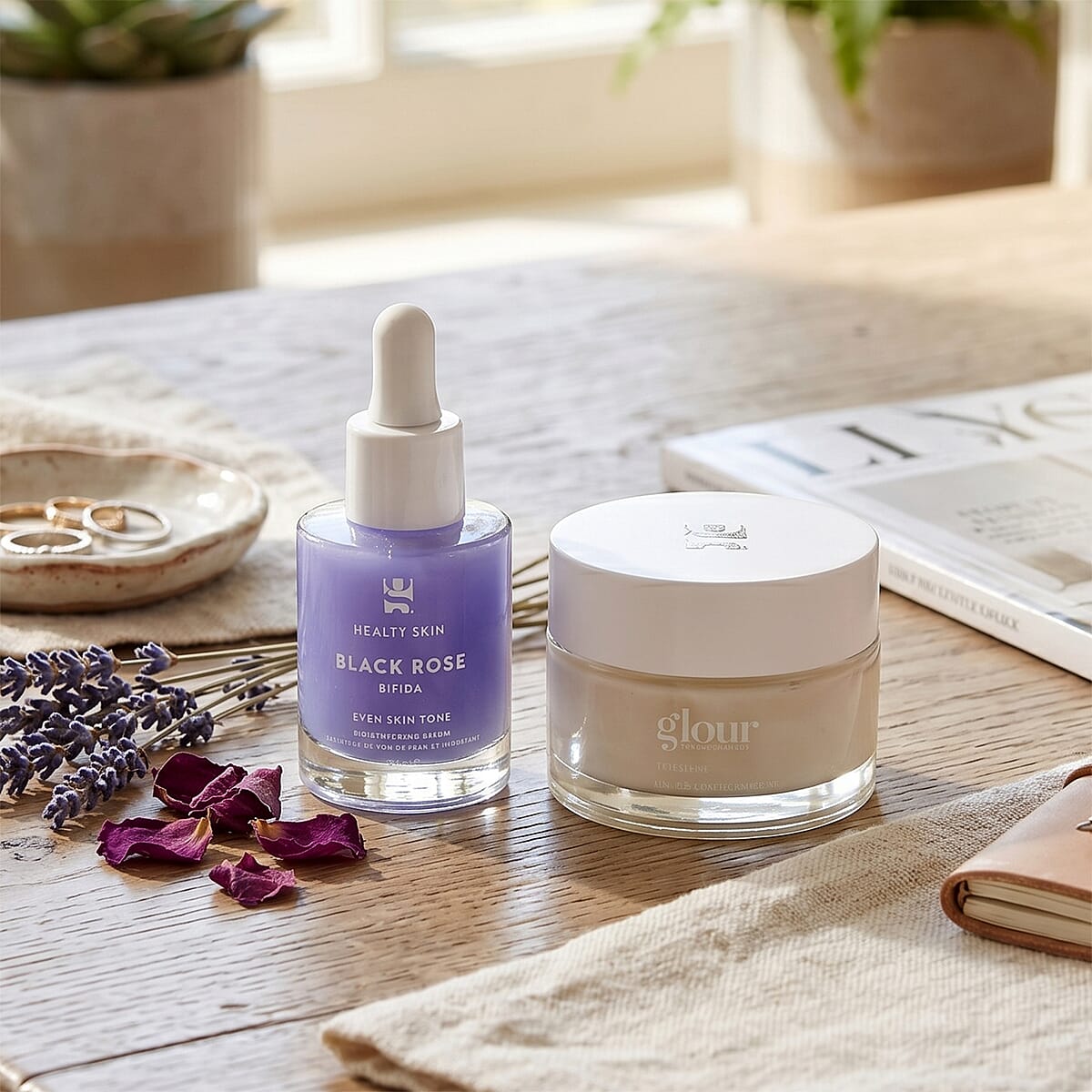 Black Rose Glow Moisturizing Serum and Cream Set (25 ml Serum and 50 g Cream)  image number 1