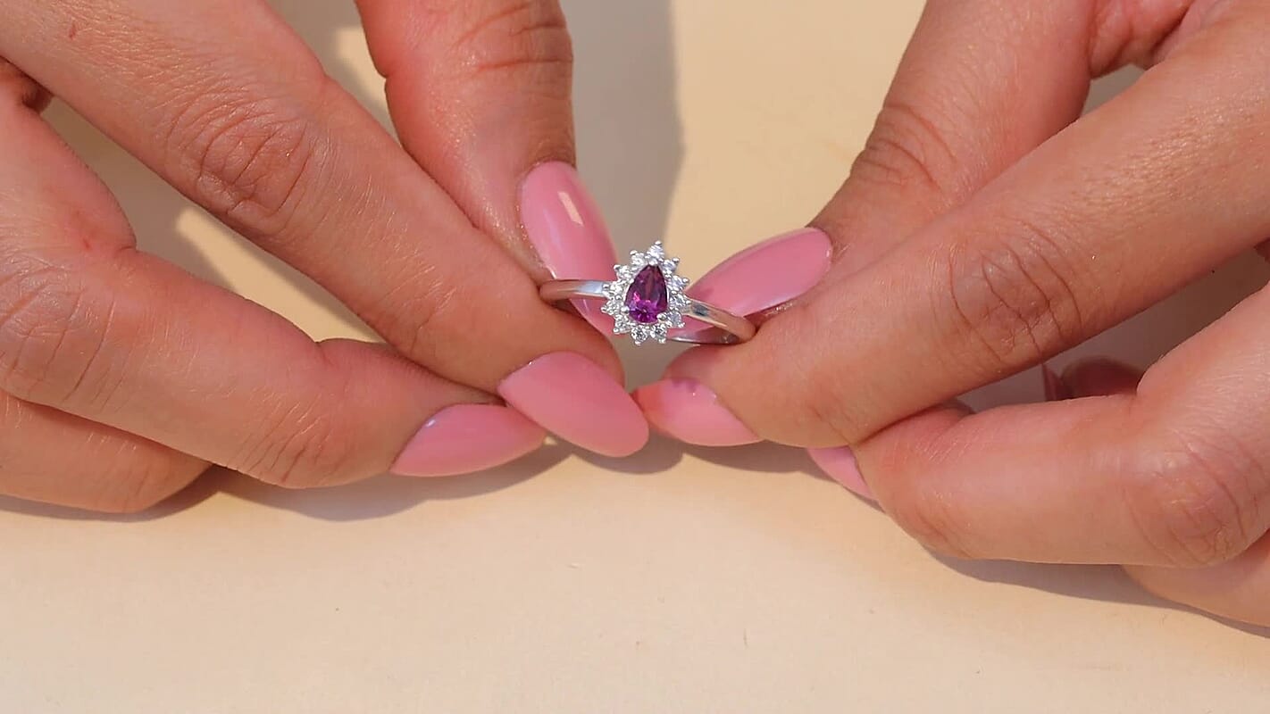 D'Joy Orissa Rhodolite Garnet and White Zircon 0.75 ctw Ring in Rhodium Over Sterling Silver (Size 5.0)