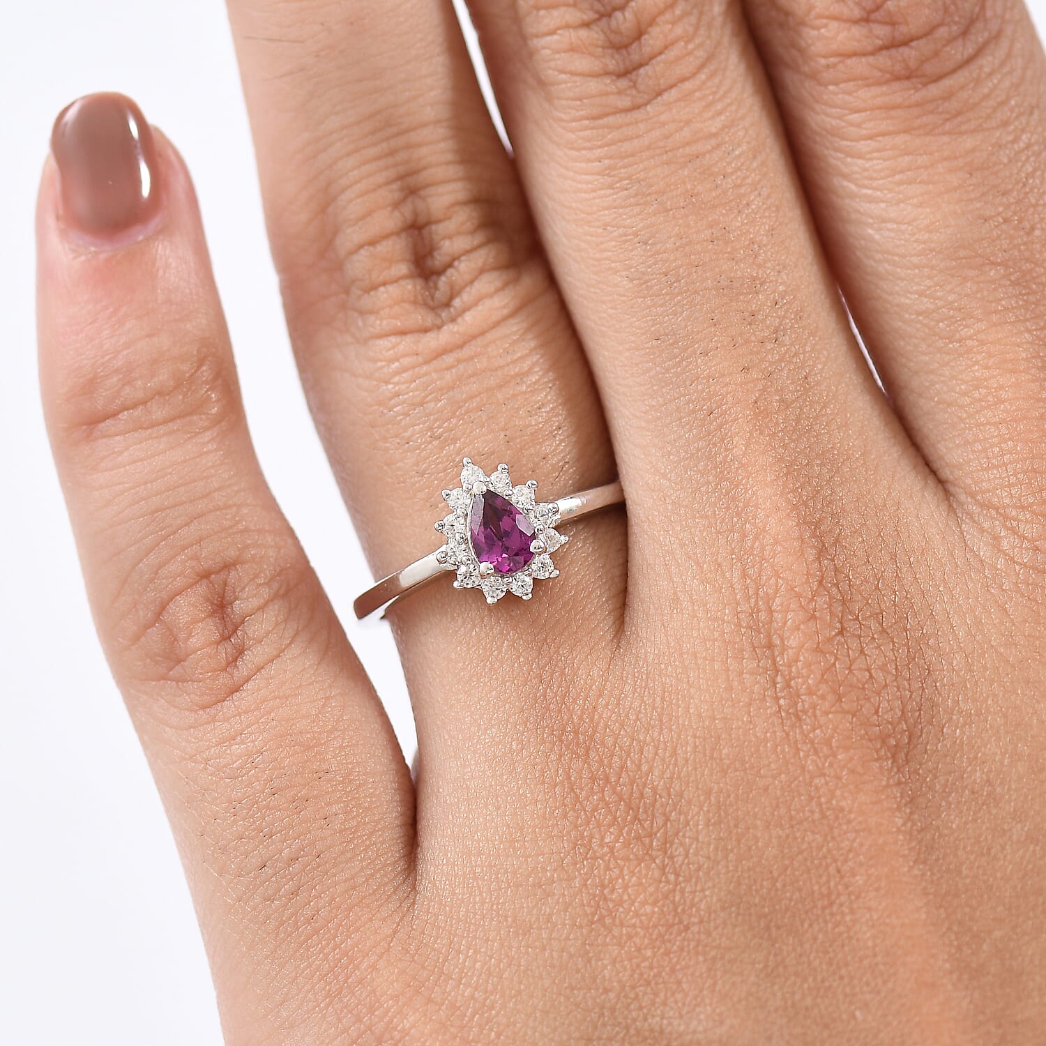 D'Joy Orissa Rhodolite Garnet and White Zircon 0.75 ctw Ring in Rhodium Over Sterling Silver (Size 7.0)