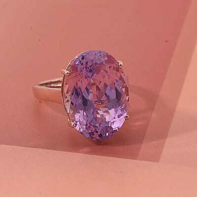 Luxoro AAAA Patroke Kunzite Solitaire Ring in 10K Rose Gold 16.65 ctw (Size 11.0)
