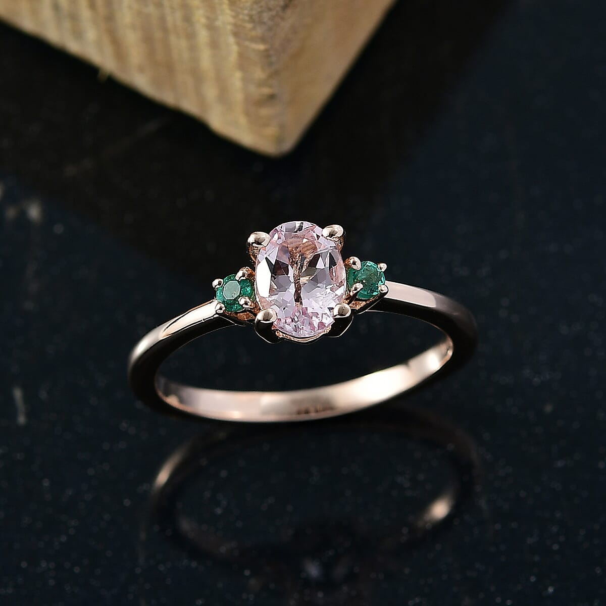 D'Joy Premium Pink Morganite and Emerald 0.85 ctw Ring in 18K Vermeil Rose Gold Over Sterling Silver (Size 10.0) image number 1
