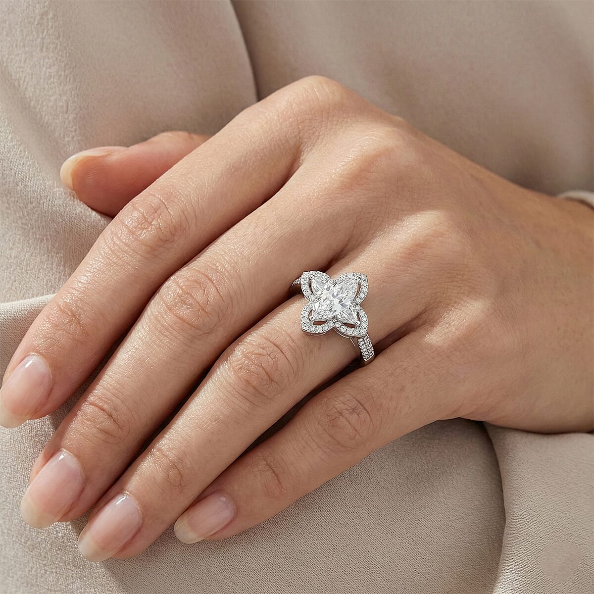 D'Joy Clover Cut Moissanite 3.10 ctw Royal Bloom Ring in Rhodium Over Sterling Silver (Size 11.0) image number 2