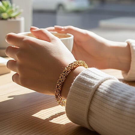 Yellow - Product card gallery slide 3 (10178245132601)