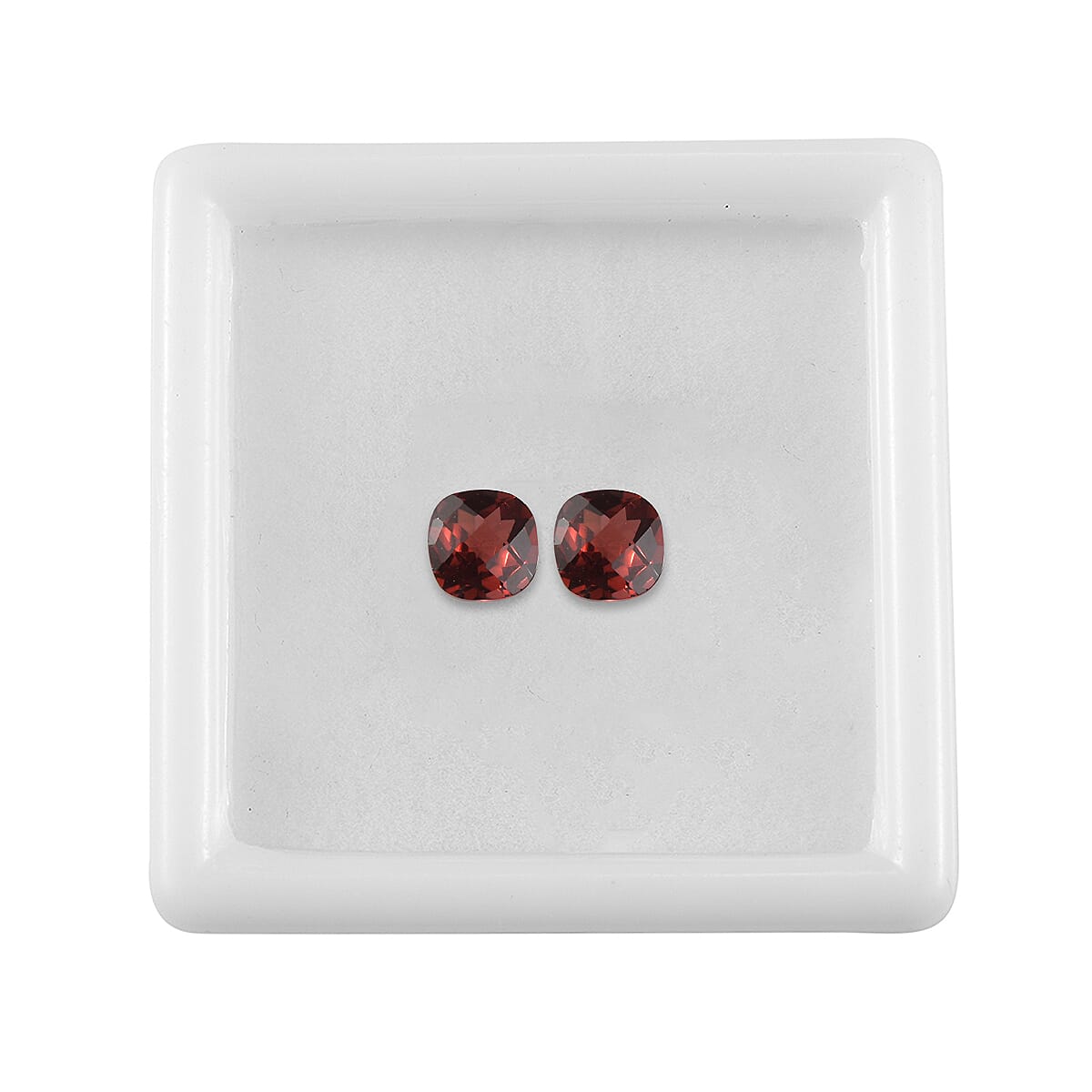 Set of 2 AA Mozambique Garnet (Cushion 5x5 mm) 1.23 ctw