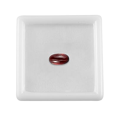 AA Mozambique Garnet Carving (Oval 9x5 mm) 1.42 ctw