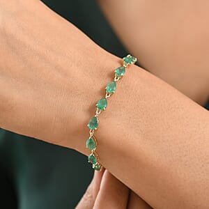 Luxoro Premium Kagem Zambian Emerald 10.70 ctw Eternal Line Bracelet in 10K Yellow Gold (7.25 In)