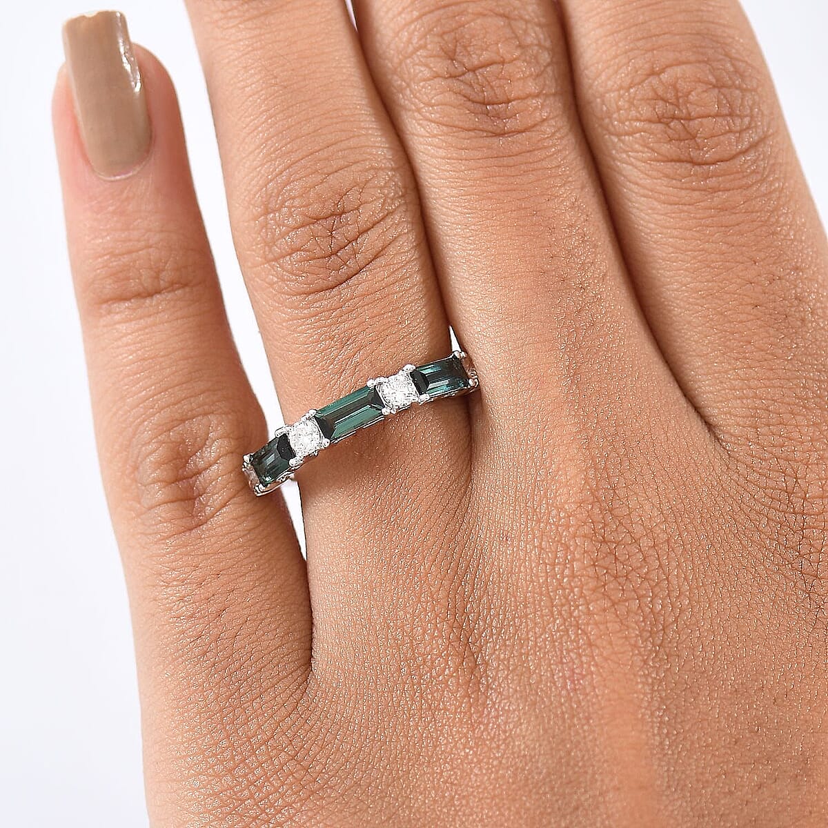 Certified & Appraised Premium Pirineu Lagoon Tourmaline and Luxuriant Diamond G-H SI 1.50 ctw Ring in 10K White Gold (Size 8.5) image number 2