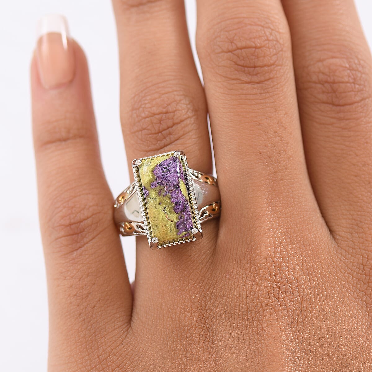 EverTrue Tasmanian Stichtite 6.00 ctw Earthborn Legend Elongated Ring in 18K YG Plated and Platinum Bond (Size 11.0) image number 2