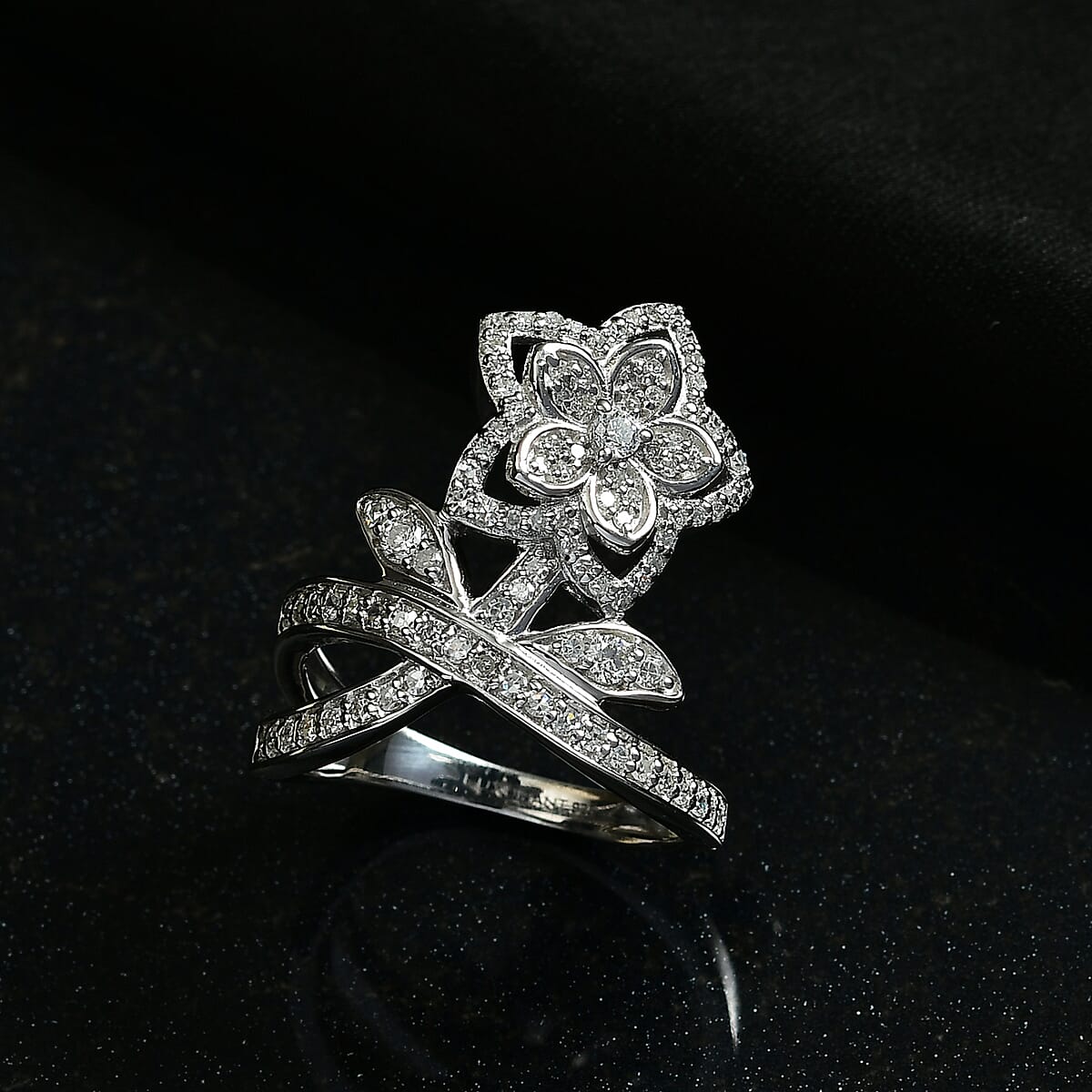 Luxuriant Lab Grown Diamond G-H SI 0.75 ctw Blooming Flower Ring in Rhodium Over Sterling Silver (Size 7.0) image number 1