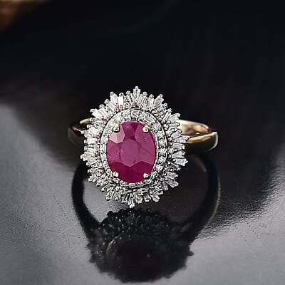 AAA Royal Ruby and Luxuriant Lab Grown Diamond E-F VS 3.40 ctw Ring in 10K Yellow Gold (Size 8.0) 4.25 Grams