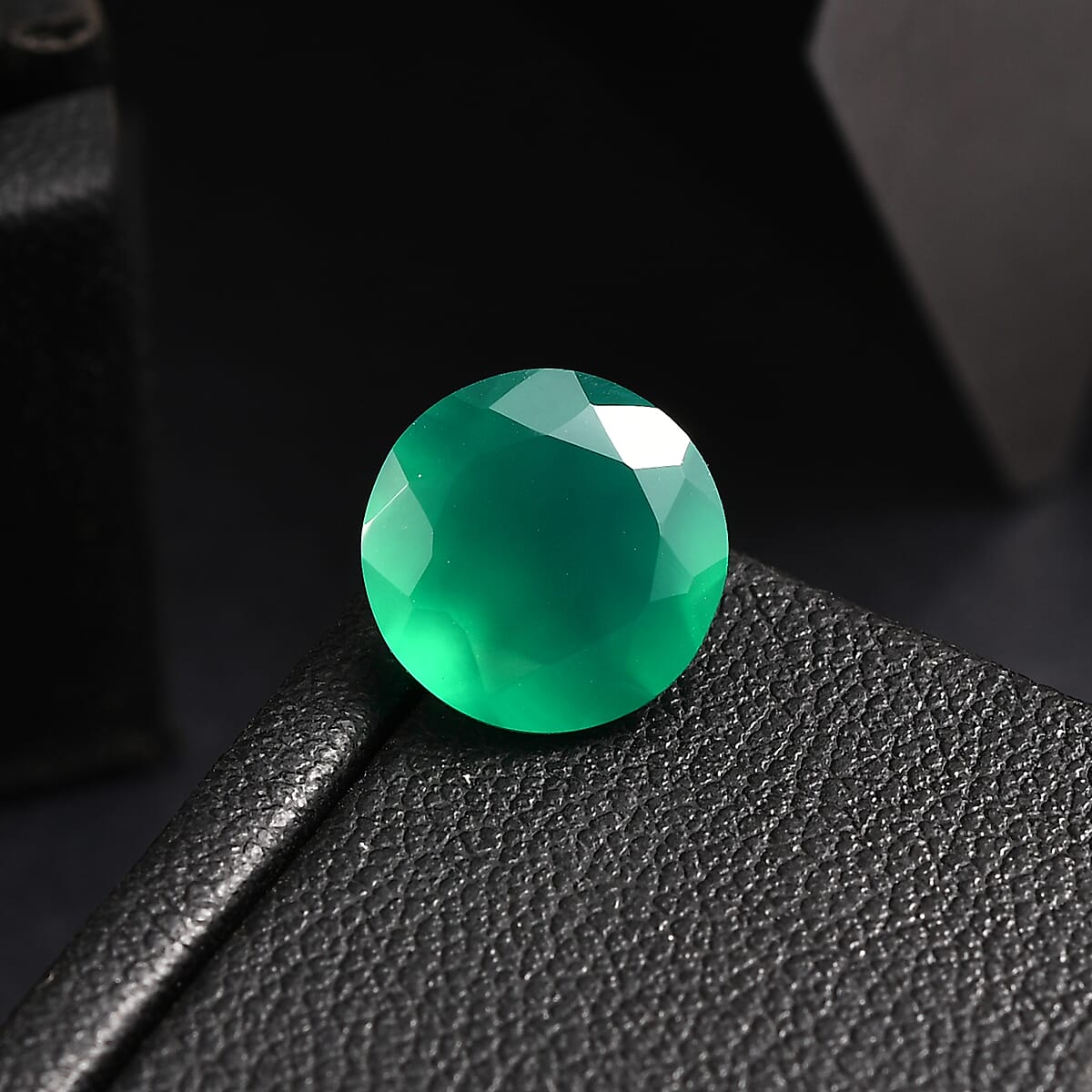Green Onyx (Rnd 10 mm) 3.03 ctw image number 1