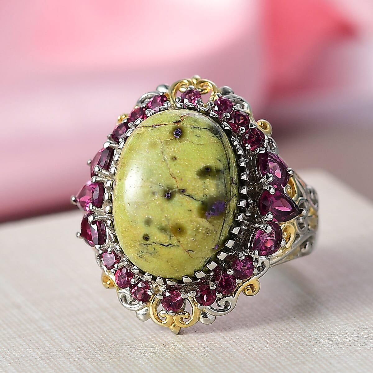 EverTrue Tasmanian Stichtite and Orissa Rhodolite Garnet 12.20 ctw Cluster Ring in 18K YG Plated and Platinum Bond (Size 10.0) image number 1