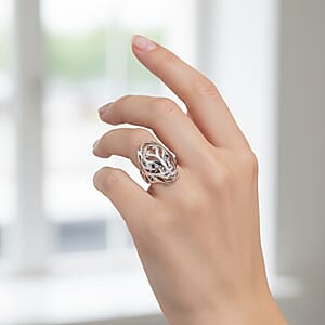 D'Joy Bali Legacy Thai Black Spinel Dragon Ring in Sterling Silver 0.20 ctw (Size 5.0)