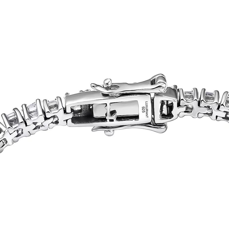 Luxuriant Lab Grown Diamond E-F VS 5.00 ctw Classic Tennis Bracelet in Rhodium Over Sterling Silver (7.25 In)