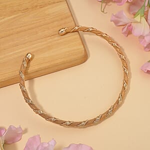 Twisted Texture Necklace in Goldtone 16 Inches