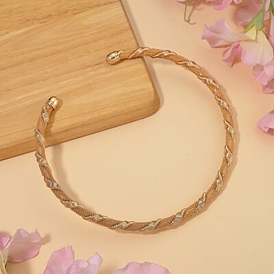 Twisted Texture Necklace in Goldtone 16 Inches