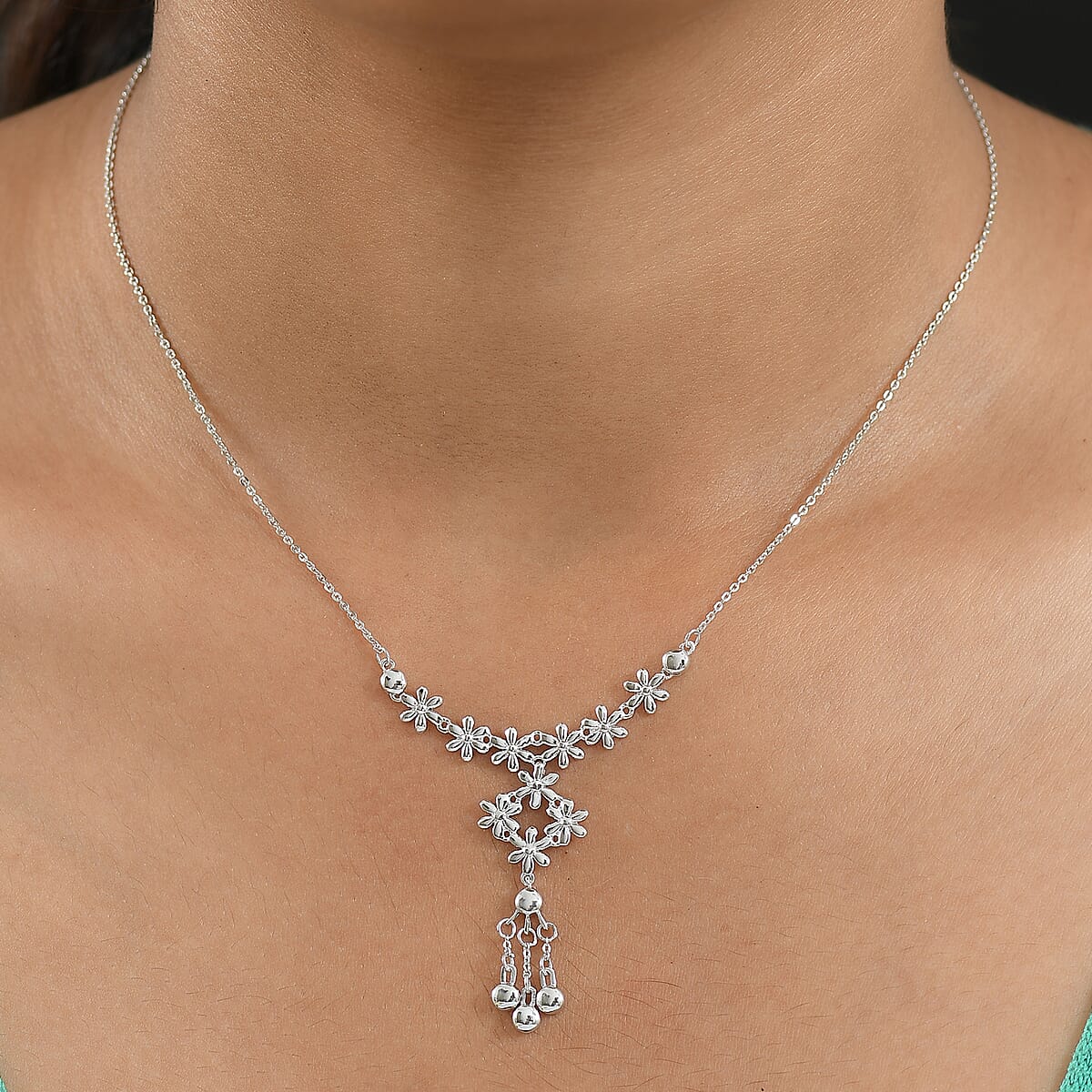 D'Joy Blooming Vines Necklace in Rhodium Over Sterling Silver 5.26 Grams 18 Inches  image number 1