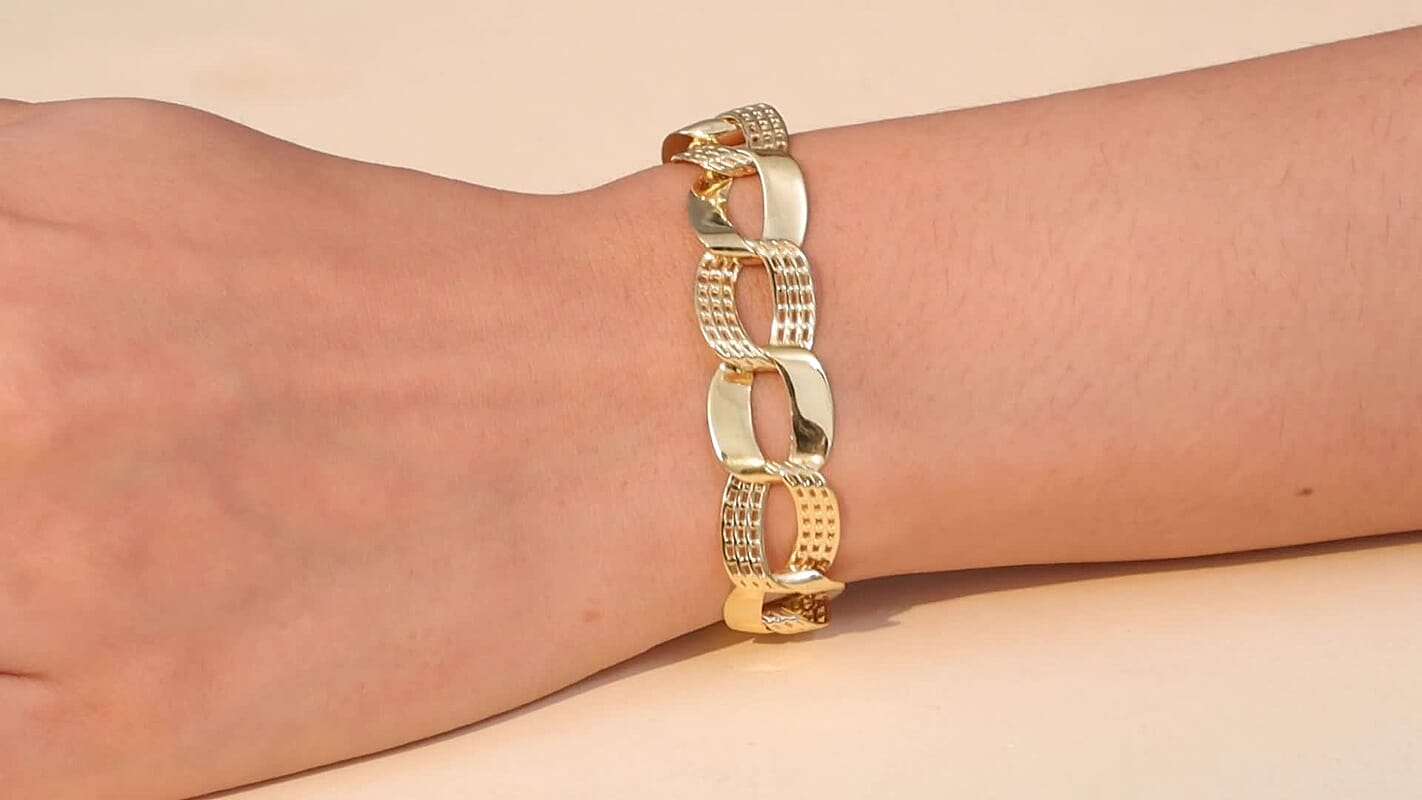D'Joy Passport to Turkey Interlocking Bracelet in 18K Vermeil Yellow Gold Over Sterling Silver (7.25 In) 11.10 Grams