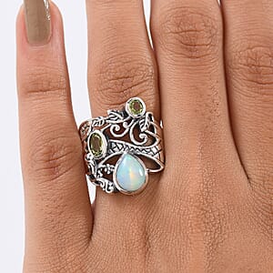 D'Joy Premium Artisan Crafted Ethiopian Welo Opal and Peridot 1.75 ctw Ring in Sterling Silver (Size 6.0)