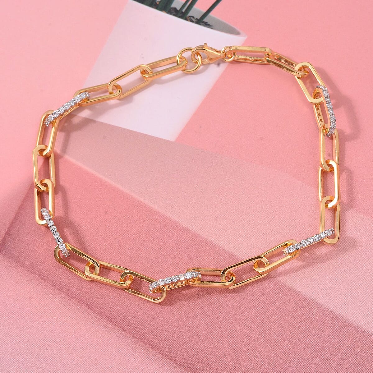 Luxuriant Lab Grown Diamond G-H SI 1.00 ctw Paper Clip Chain Bracelet in 18K Vermeil Yellow Gold Over Sterling Silver (8.00 In) image number 1