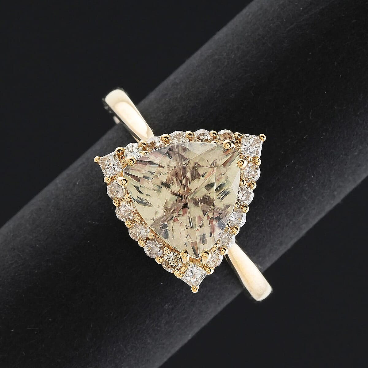 Certified & Appraised Luxoro 10K Yellow Gold AAA Turkizite, Diamond (G-H, I2) (0.38 cts) Ring (Size 5.0) 3.50 ctw image number 1