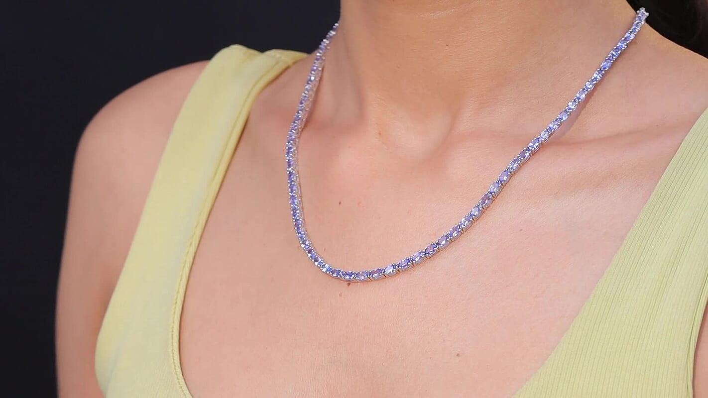 D'Joy Tanzanite Floral Vine Necklace in Rhodium Over Sterling Silver 18.85 ctw  (18 Inches)