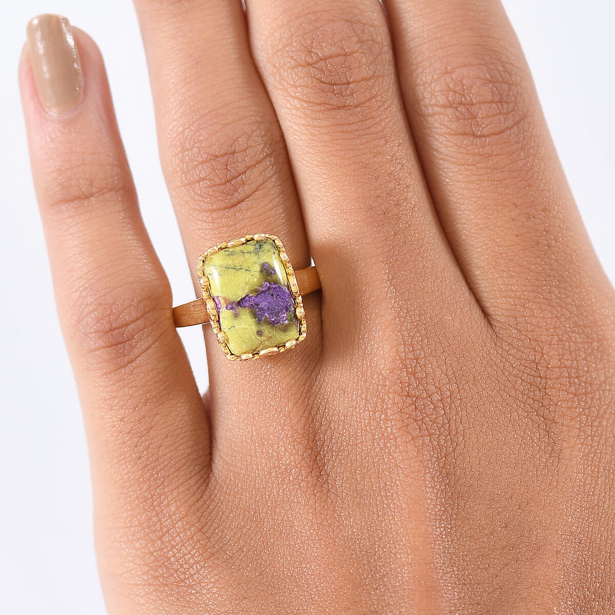 EverTrue Tasmanian Stichtite Solitaire Ring in 18K YG Plated (Size 10.0) 7.40 ctw image number 2