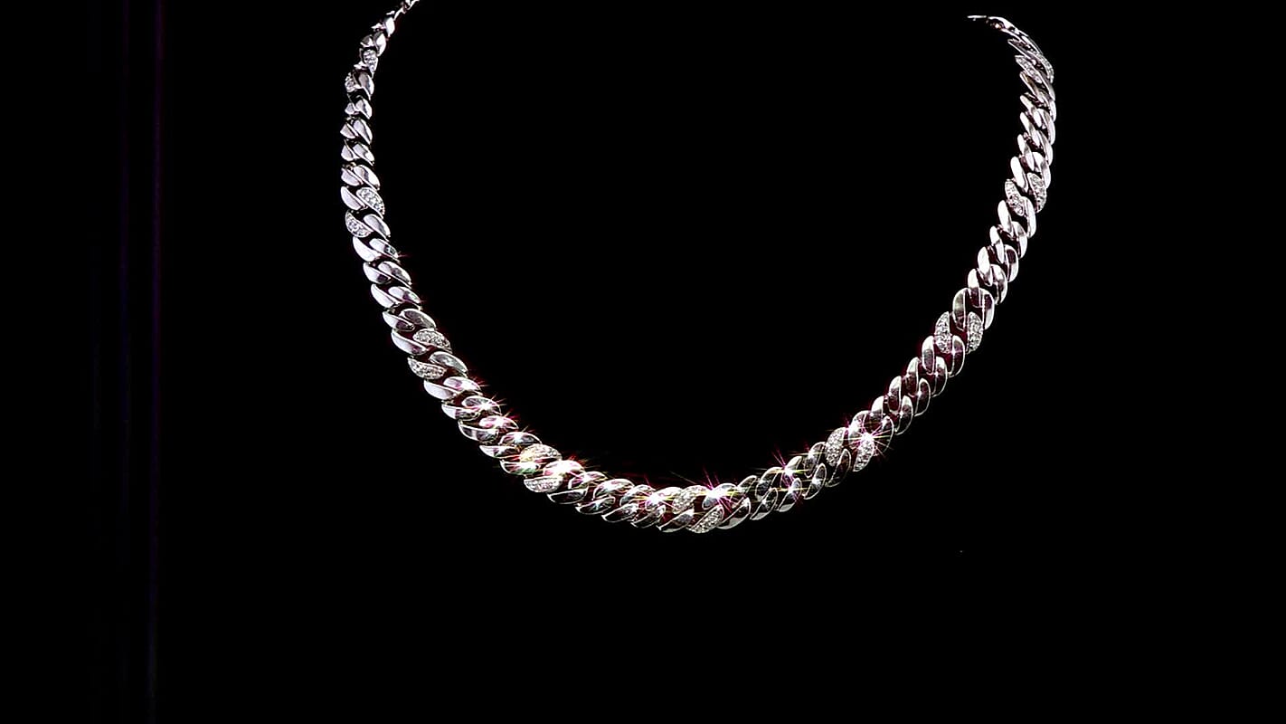 Luxuriant Lab Grown Diamond G-H SI 2.00 ctw Cuban Link Chain Necklace in Rhodium Over Sterling Silver 18 Inches