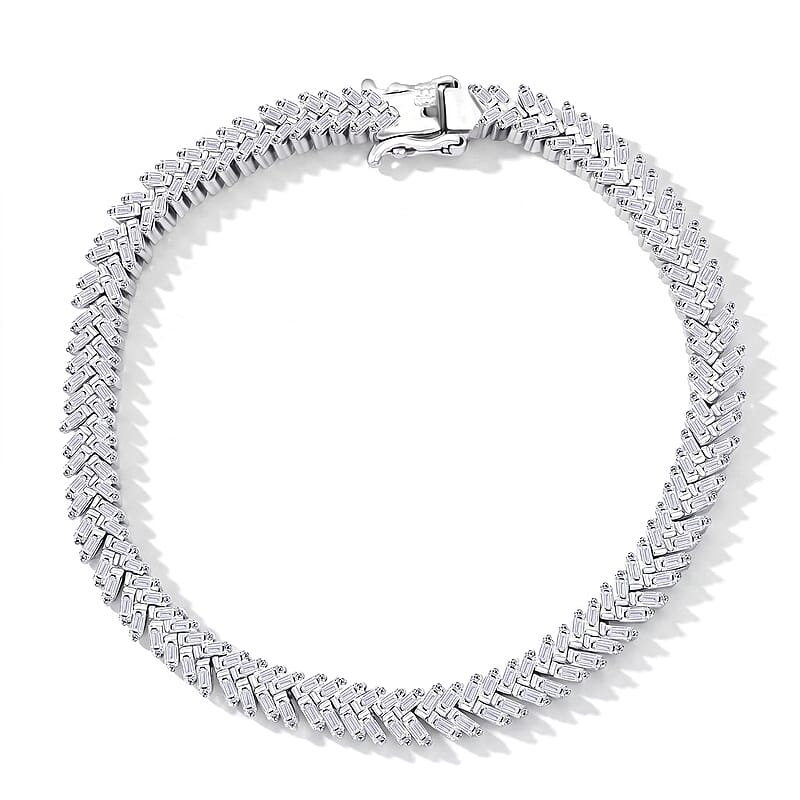 Luxuriant Lab Grown Diamond G-H SI 4.25 ctw Chevron Bracelet in Rhodium Over Sterling Silver (7.25 In)
