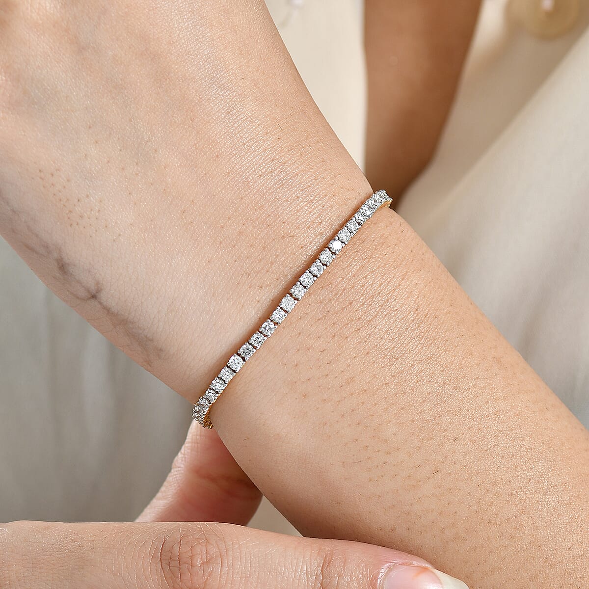 Doorbuster D'Joy Lab Grown Diamond 4.00 ctw Iconic Tennis Bracelet in 18K Vermeil Yellow Gold Over Sterling Silver (6.50 In) image number 2