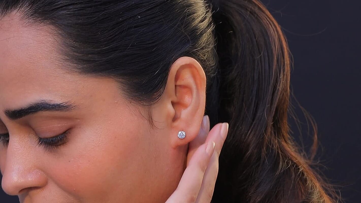 Luxuriant Lab Grown Diamond G-H SI 1.00 ctw Solitaire Stud Earrings in Rhodium Over Sterling Silver