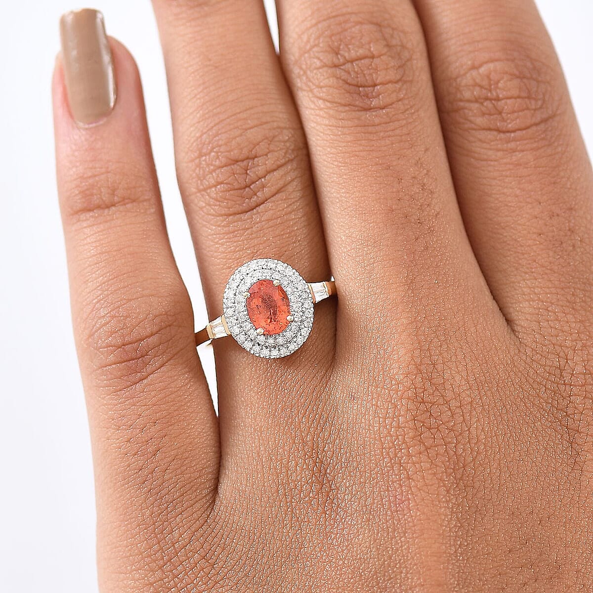 Luxoro AAA Padparadscha Sapphire, Diamond Ring in 14K Yellow Gold 1.35 ctw (Size 9.5) image number 2