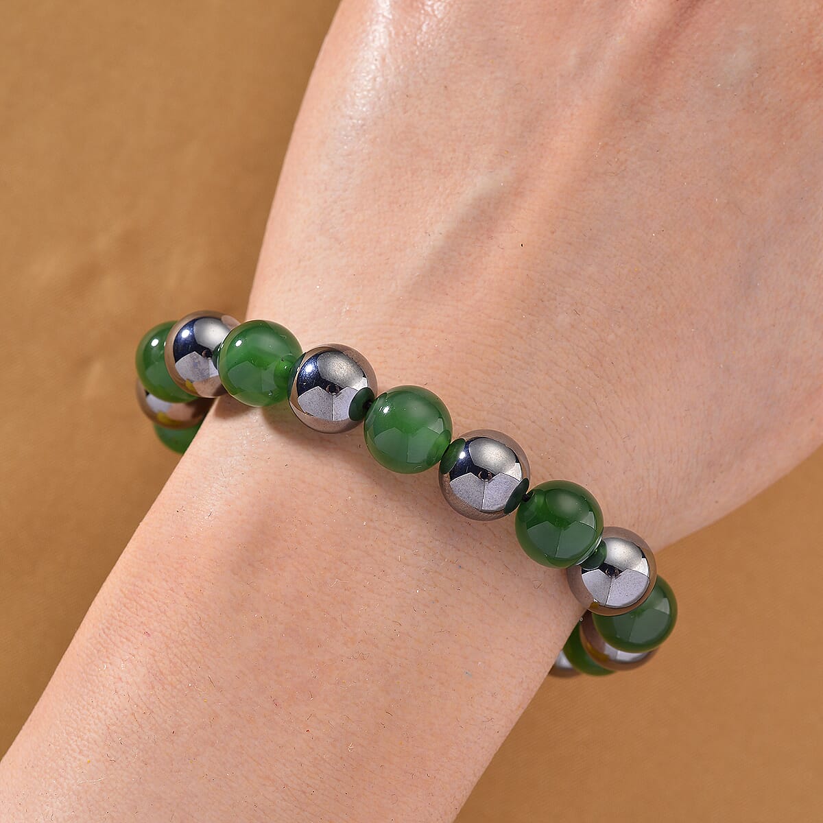 Green Onyx and Terahertz 140.00 ctw Beaded Stretch Bracelet image number 1
