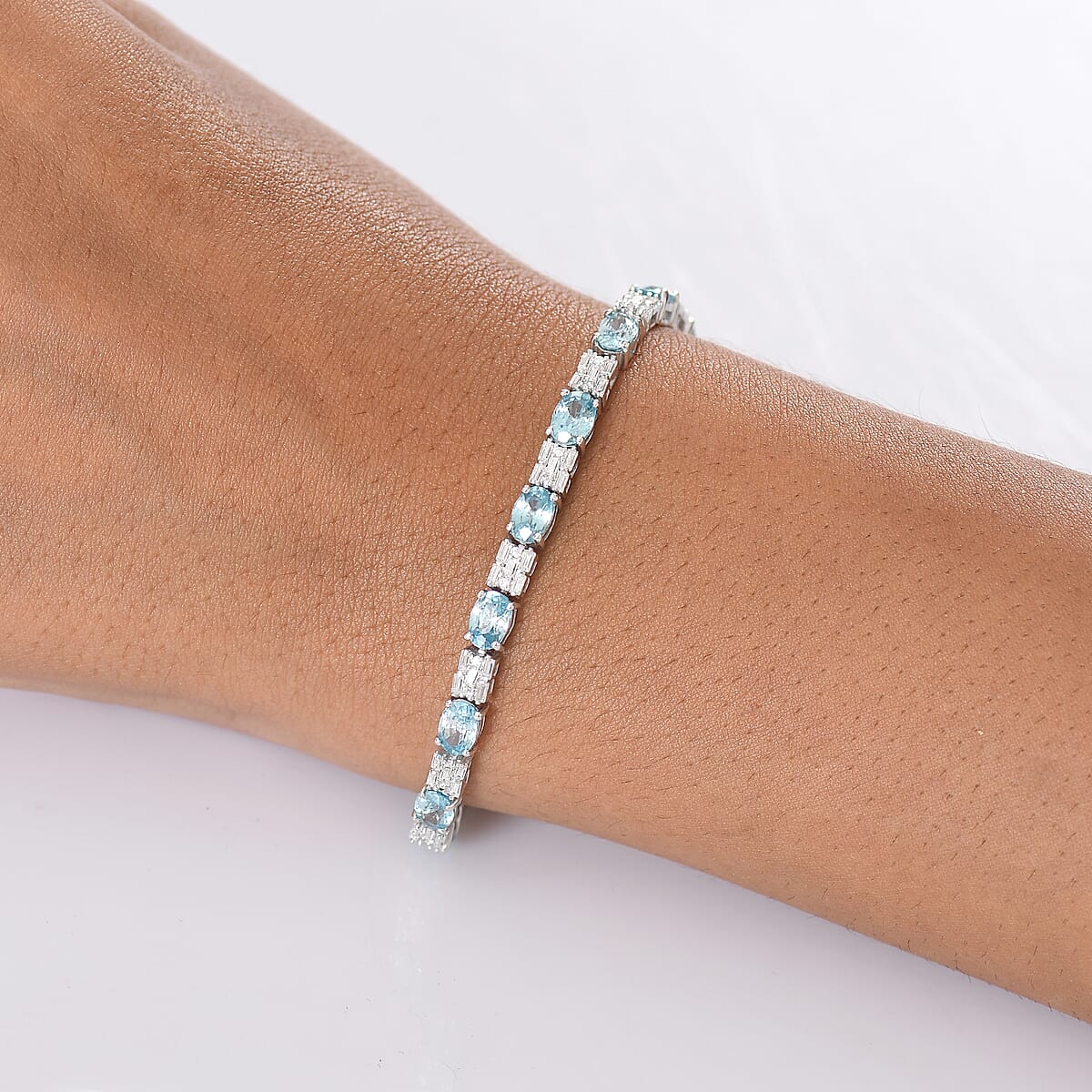 D'Joy Premium Cambodian Blue Zircon and Moissanite 13.70 ctw Floral Blue Vines Bracelet in Rhodium Over Sterling Silver (7.25 In) image number 2