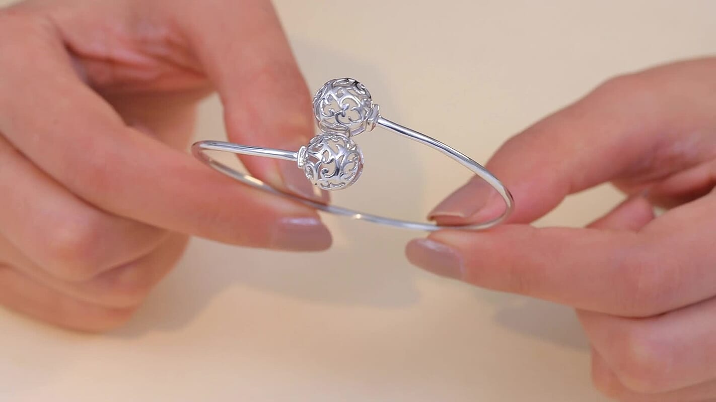 D'Joy Filigree Orb Open Bangle Bracelet in Rhodium Over Sterling Silver (7.25 in) 6.90 Grams