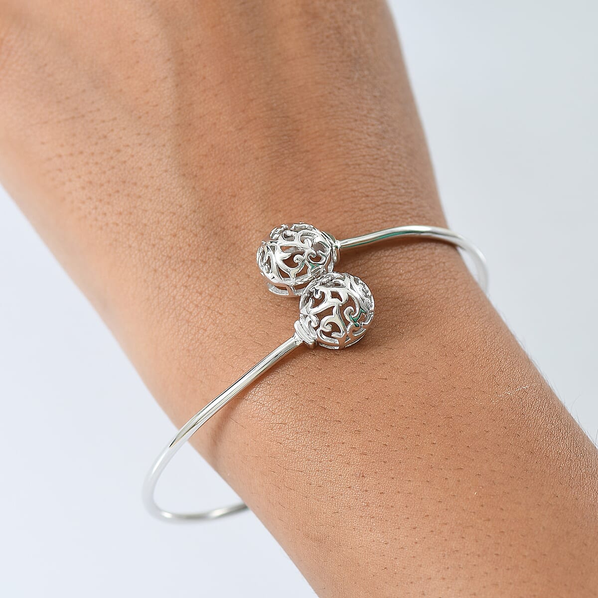 D'Joy Filigree Orb Open Bangle Bracelet in Rhodium Over Sterling Silver (7.25 in) 6.90 Grams image number 2