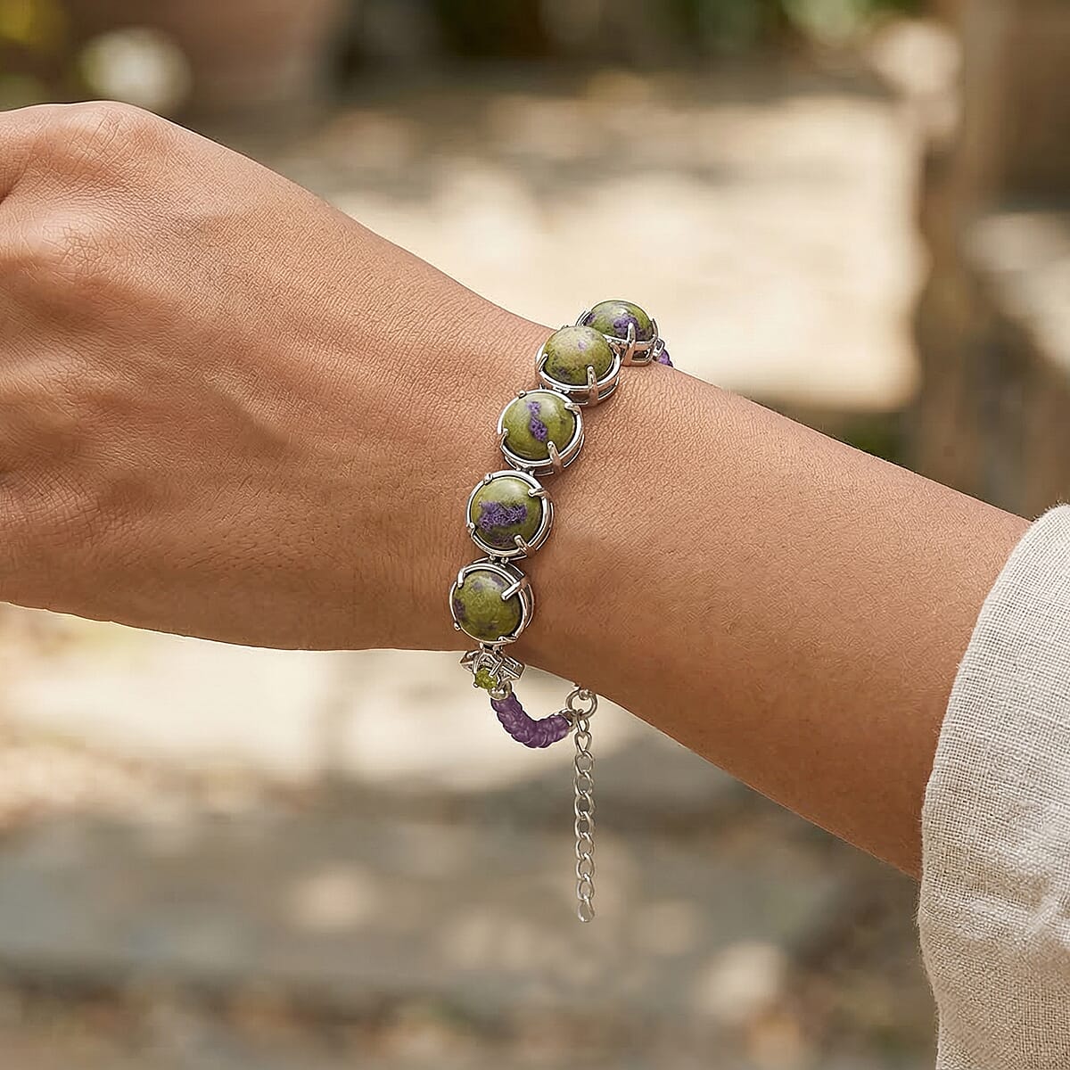 EverTrue Tasmanian Stichtite and Multi Gemstone 15.65 ctw Earthborn Celestial Orbit Elegance Bracelet in Platinum Bond (7.25 In) (Del. in 8-10 Days) image number 2