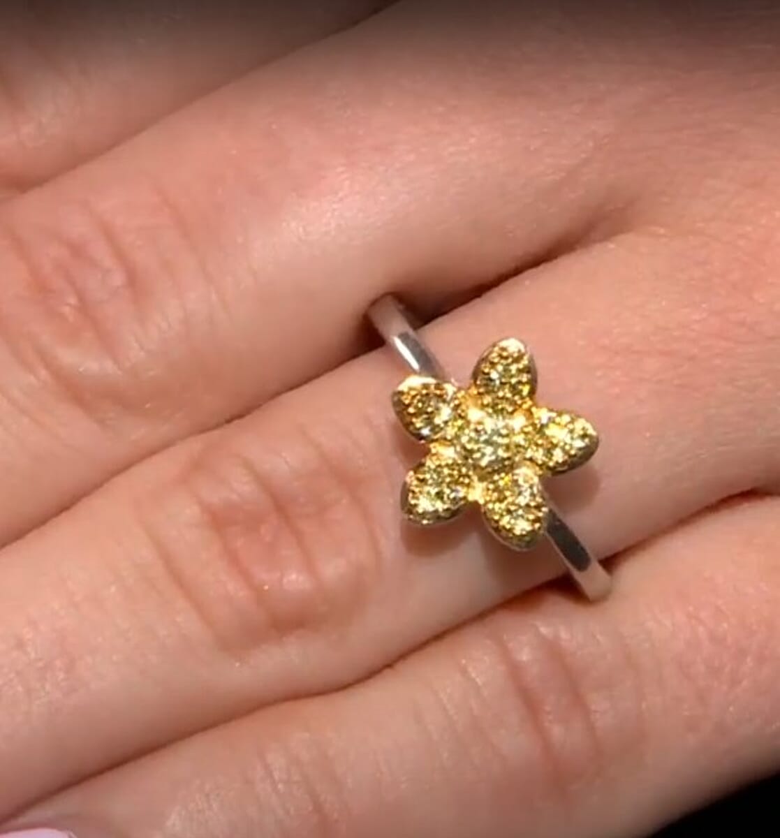 Luxuriant Lab Grown Yellow Diamond (IR) E-F VS 0.25 ctw Floral Ring in Rhodium Over Sterling Silver (Size 8.0) image number 3