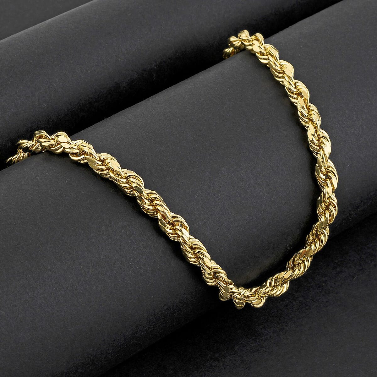 5.5mm Rope Necklace in 10K Yellow Gold 14.30 Grams 28 Inches image number 1