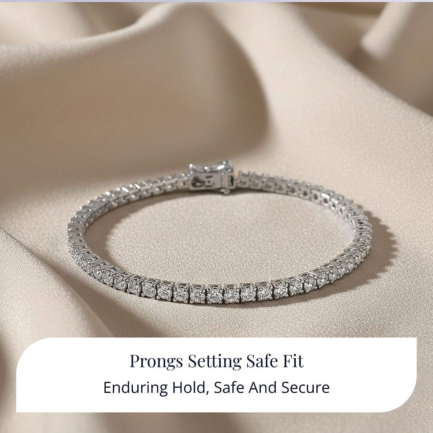  D'Joy Moissanite 5.40 ctw Tennis Bracelet in Rhodium Over Sterling Silver (7.25 In)