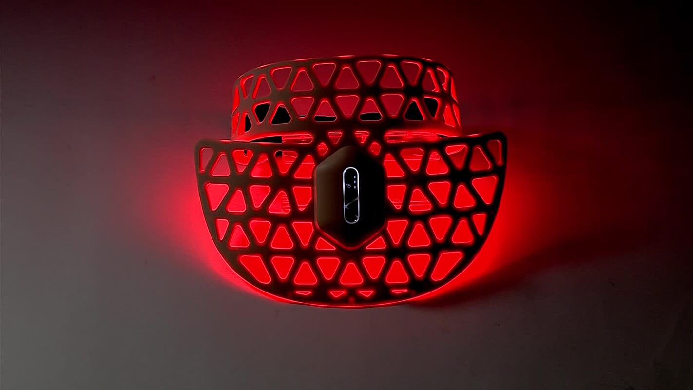 Numiere Feather Neck & Decollete LED Mask (Manufacturer Warranty)