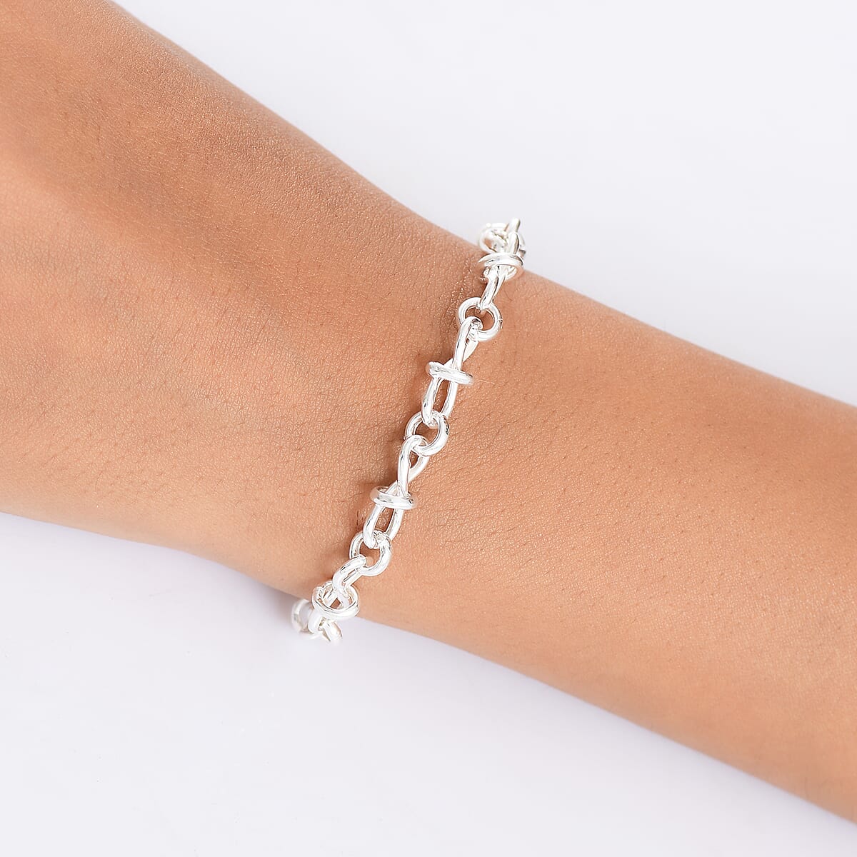D'Joy Sterling Silver Infinity Link Chain Bracelet (7.25 In) 5.68 Grams image number 2