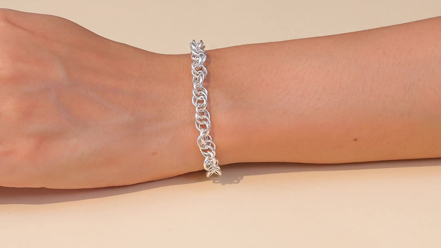D'Joy Round Link Chain Bracelet in Sterling Silver (7.25 In) 7.65 Grams