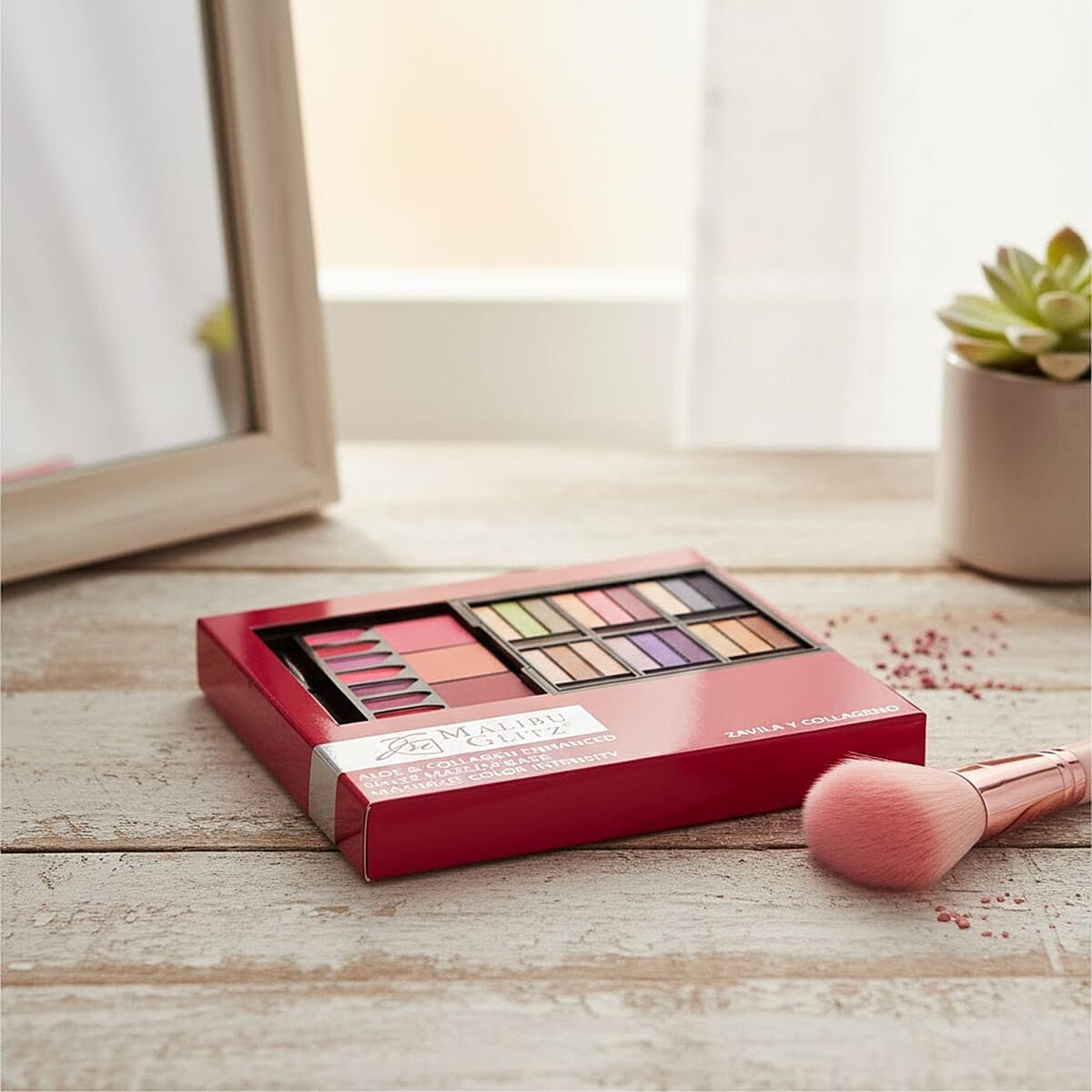 Malibu Glitz 29 Shade Makeup Kit image number 1