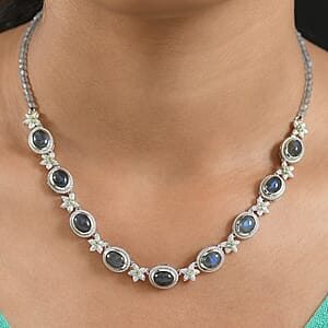 EverTrue AAA Malagasy Labradorite, Hebei Peridot Necklace in Platinum Bond 23.10 ctw (18 Inches)
