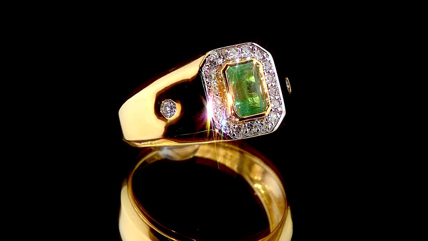 Premium Kagem Zambian Emerald and Luxuriant Lab Grown Diamond G-H SI 1.40 ctw Men's Ring in 18K Vermeil Yellow Gold Over Sterling Silver (Size 10.0)