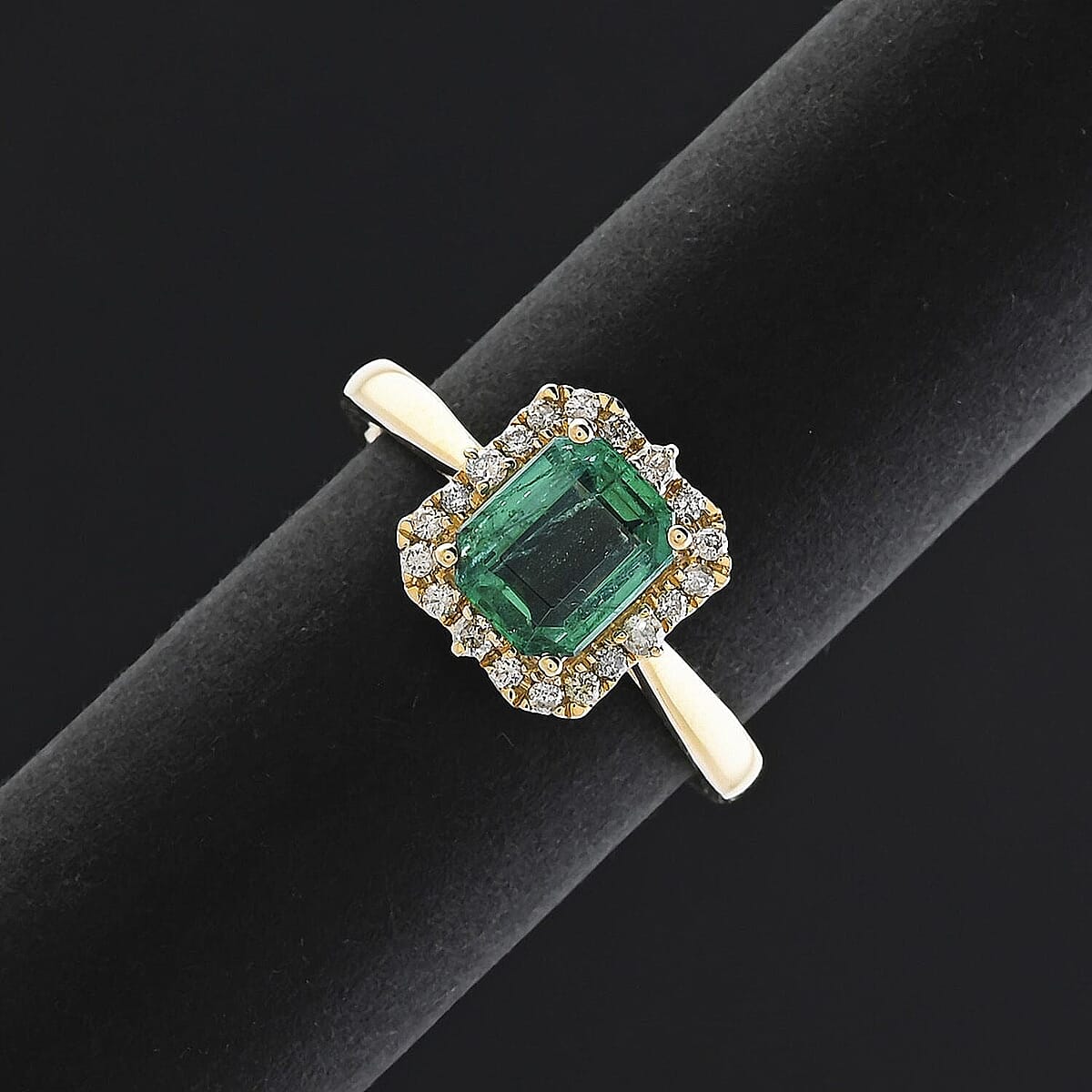 Certified Luxoro AAA Kagem Zambian Emerald, Diamond Ring in 10K Yellow Gold 1.70 ctw (Size 6.5) image number 1
